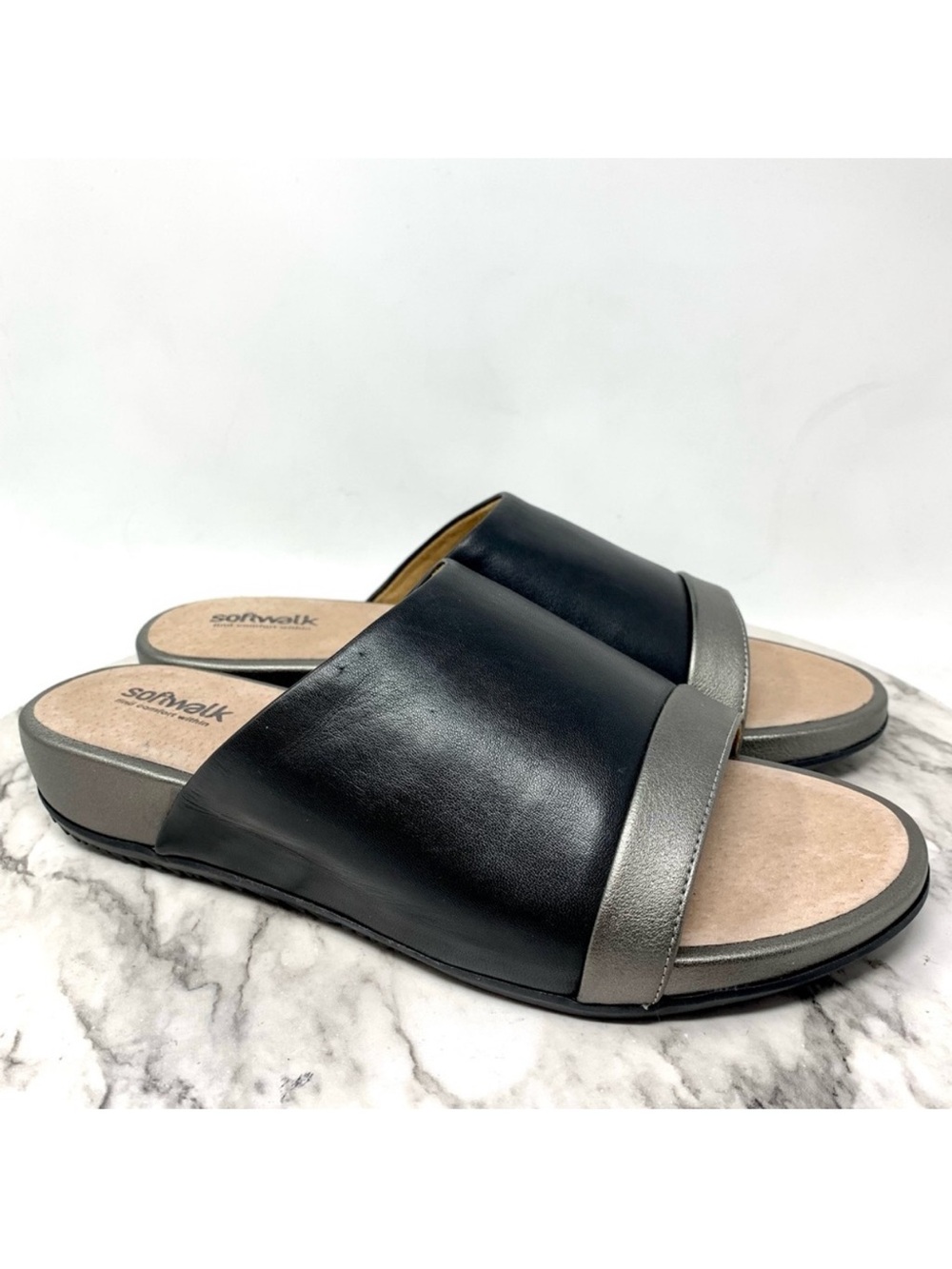 NWOT Softwalk Del Mar Soft Leather Wedge Slides 9 Wide Classic Minimalist Comfy